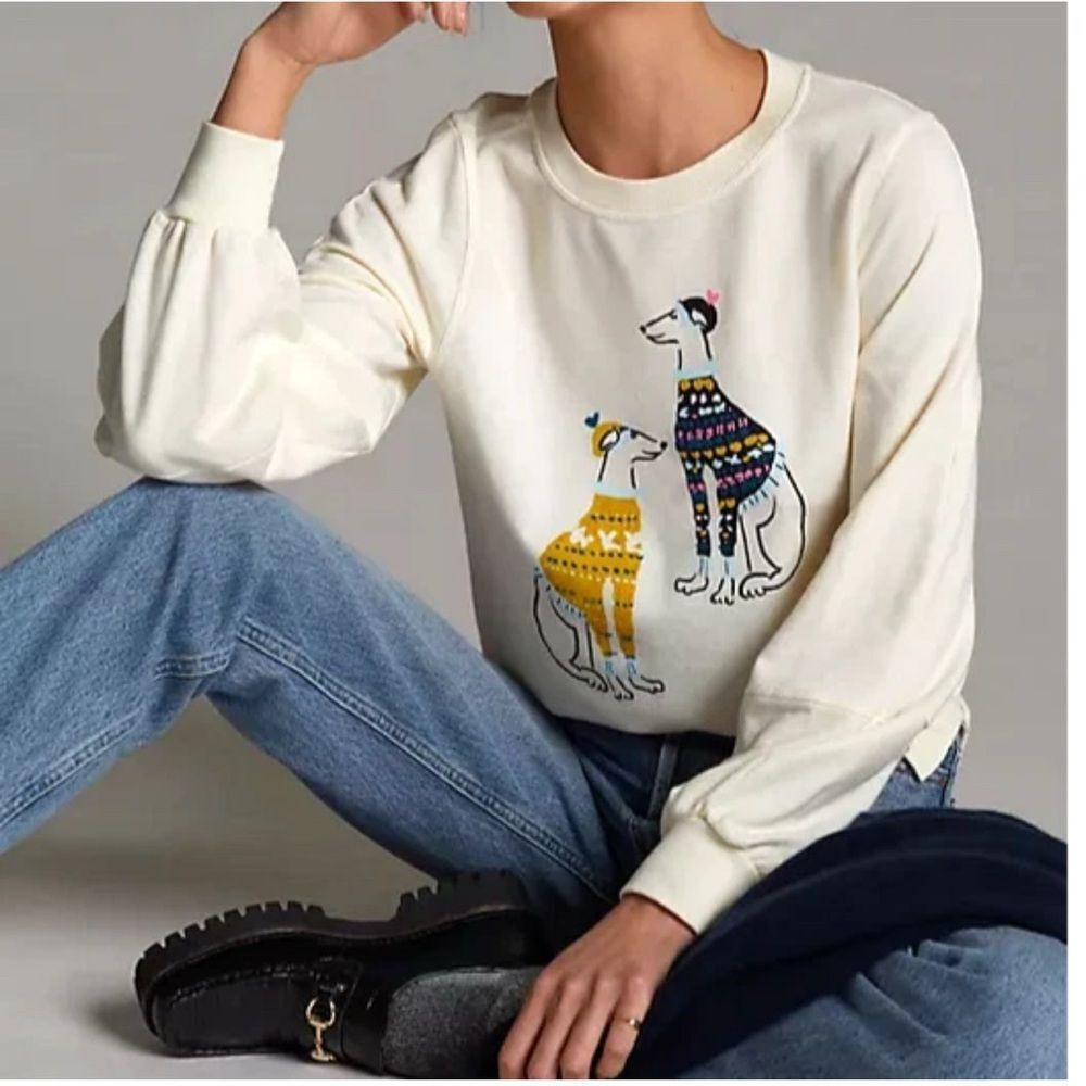 Anthropologie Maeve Ski Pups Graphic Sweatshirt in Ivory. Size XS